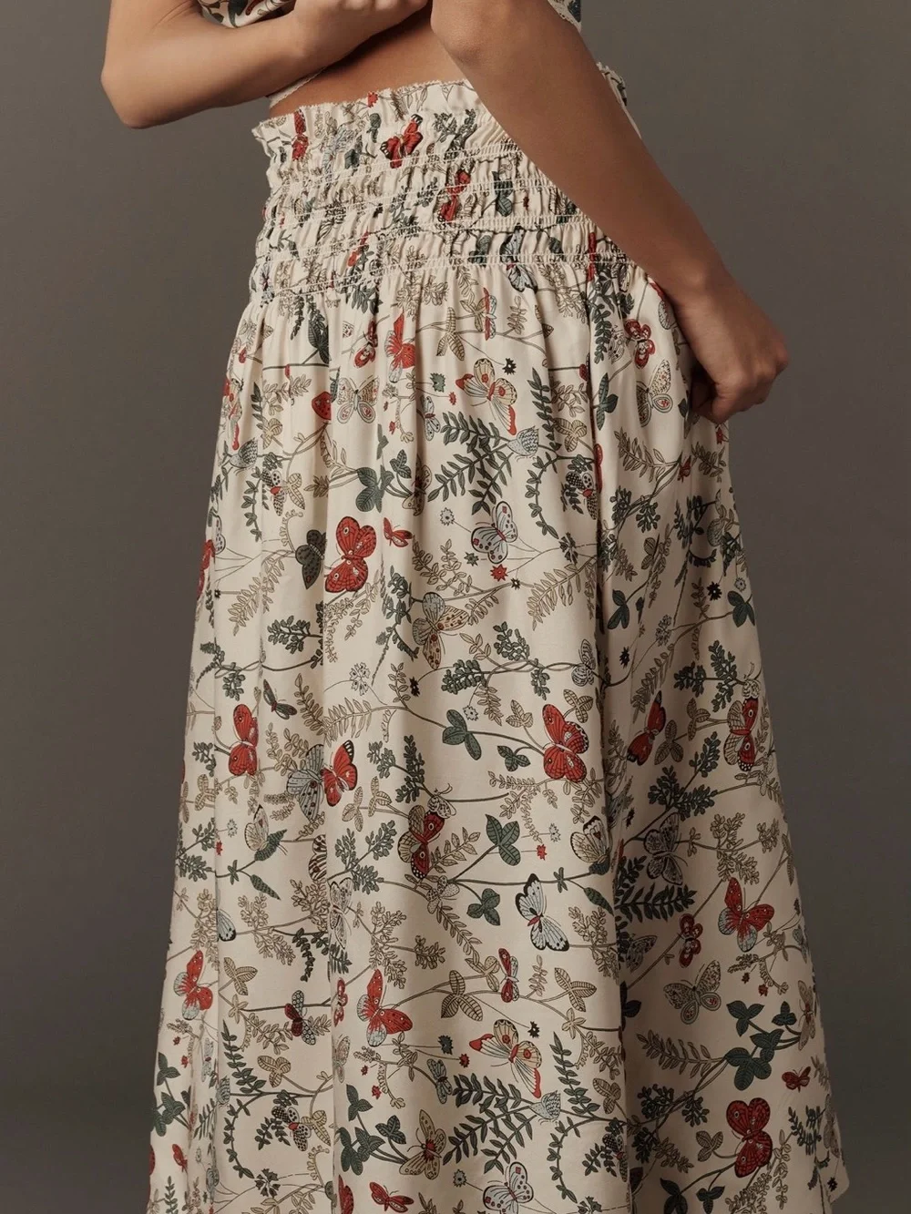 THE GREAT. Canary silk Maxi Skirt with Red & Green Botanical Print - Picture 1 of 3